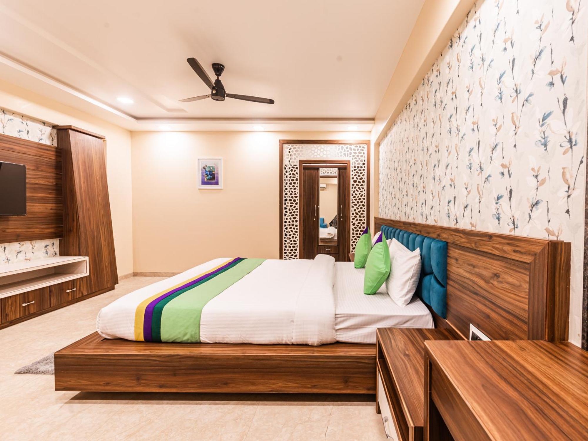 פונה Lemon Wood Suites מראה חיצוני תמונה